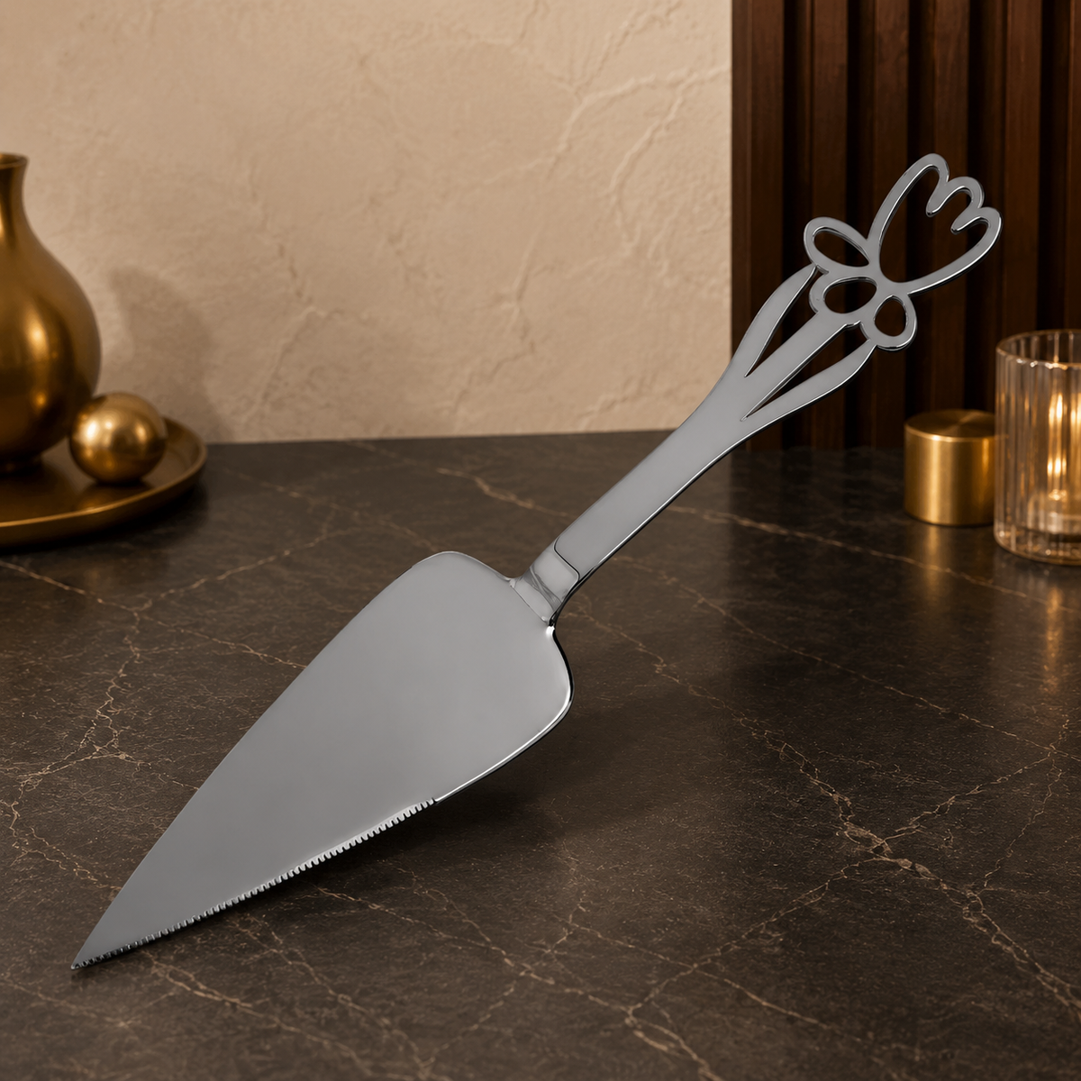 Carrol Boyes Daffodil Long Cake Lifter