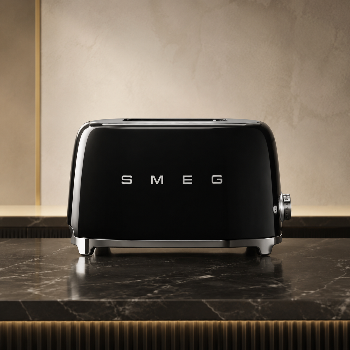 Smeg TSF02 Four-Slice Toaster – Glossy Black